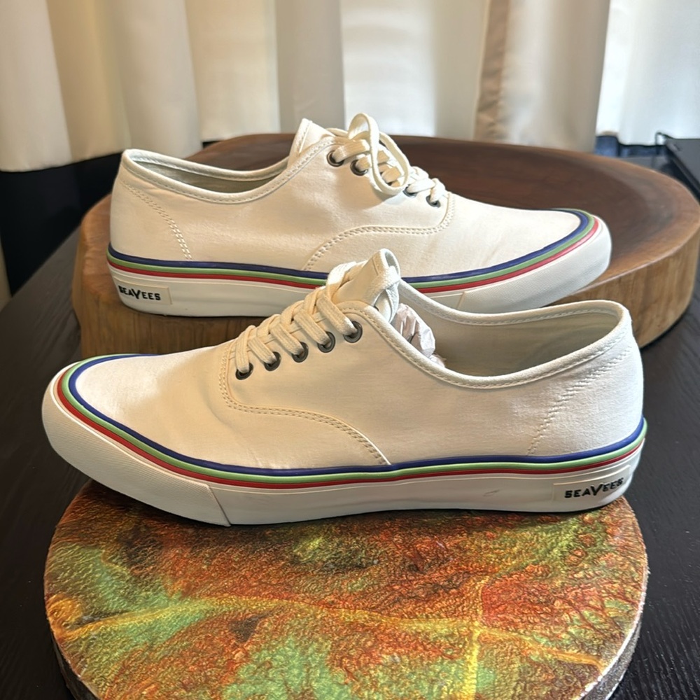 Men’s size 12 SeaVees in white with bands of Navy, green and red. Worn twice.